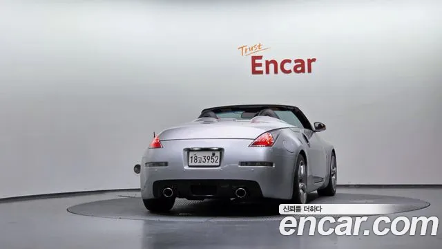 Nissan 350Z 2007 thumb 11