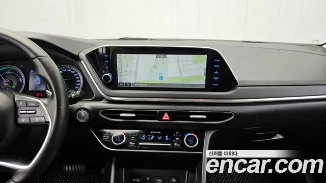 Hyundai (DN8) 2019 thumb 10
