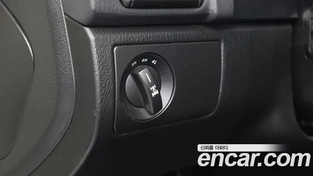 KGM Rexton 2014 thumb 6