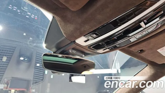 Porsche Cayenne 2019 thumb 6