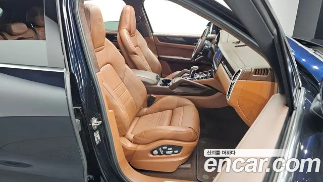 Porsche Cayenne 2019 thumb 7