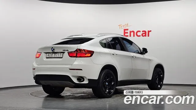 BMW X6 2013 thumb 2