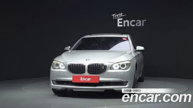 BMW 7 серии 2010 thumb 8