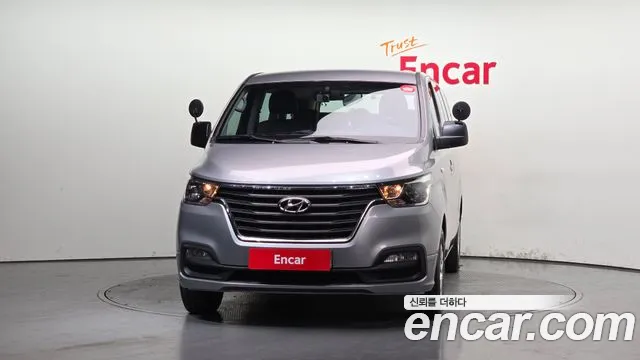 Hyundai Staria 2020 thumb 11