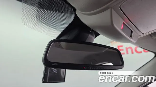 Renault SM6 2018 thumb 2