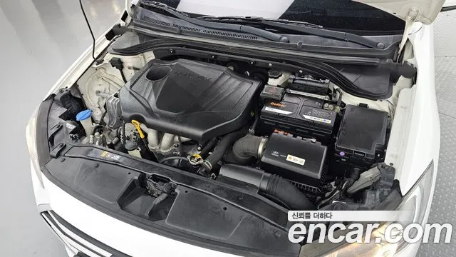Hyundai Avante 2018 thumb 10