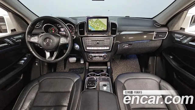 Mercedes-Benz GLE-Класс 2016 thumb 9