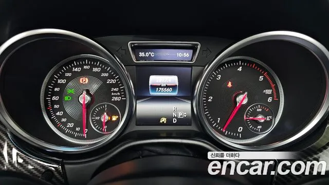 Mercedes-Benz GLE-Класс 2016 thumb 10