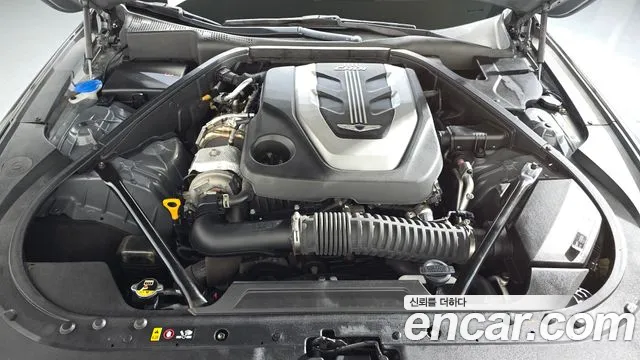 Genesis G80 2019 thumb 2