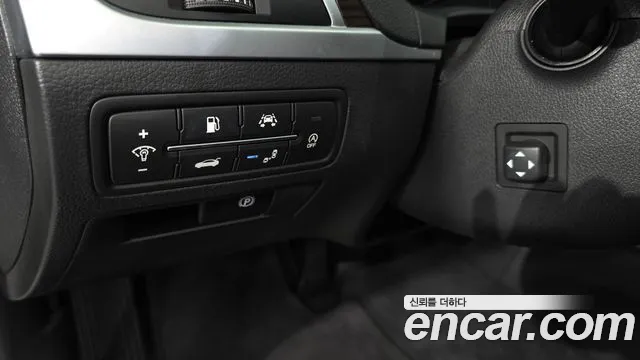 Genesis G80 2019 thumb 10