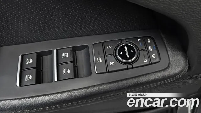Genesis G80 2019 thumb 8