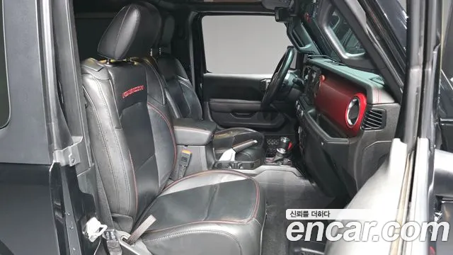 Jeep Wrangler 2020 thumb 2