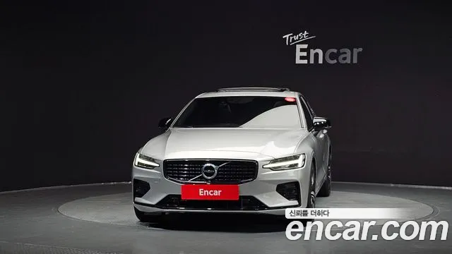 Volvo S60 2022 thumb 8