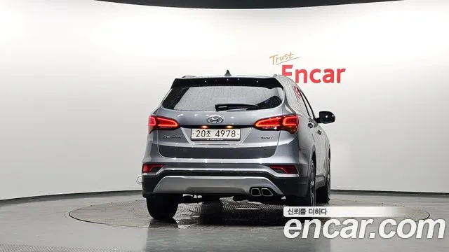 Hyundai Santafe 2015 thumb 8