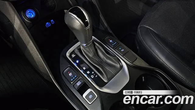 Hyundai Santafe 2015 thumb 11