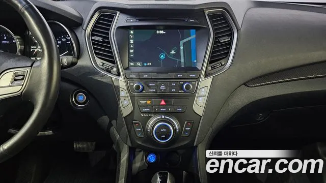 Hyundai Santafe 2015 thumb 12