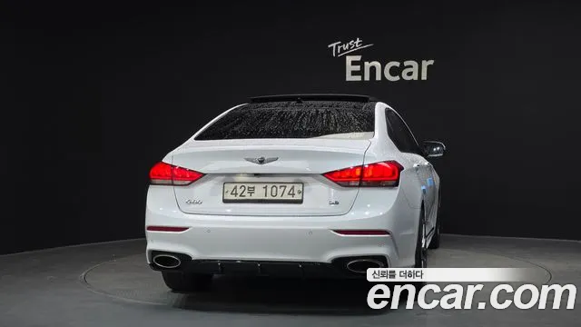 Genesis G80 2018 thumb 10