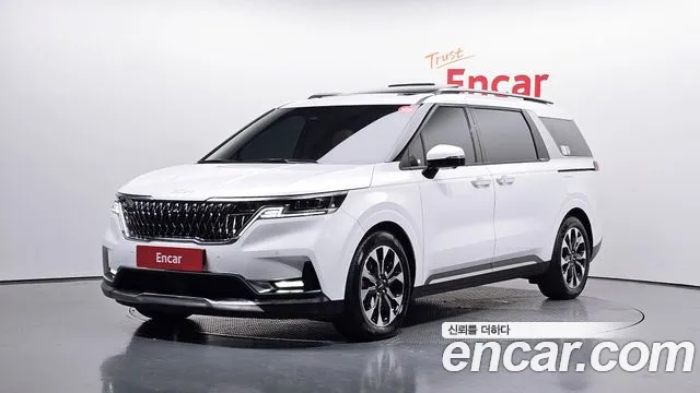 Kia Carnival 2023 thumb 2