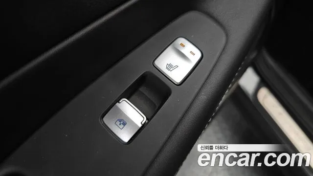 Hyundai Santa Fe 2021 thumb 5