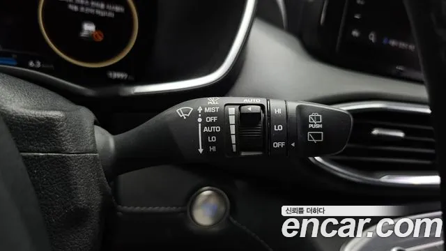 Hyundai Santa Fe 2021 thumb 3