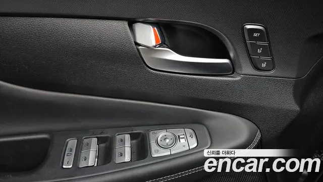 Hyundai Santa Fe 2021 thumb 8