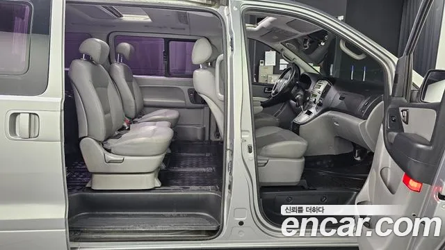 Hyundai Staria 2013 thumb 4