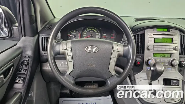 Hyundai Staria 2013 thumb 7
