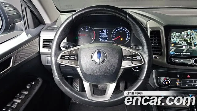 KGM Rexton 2018 thumb 4