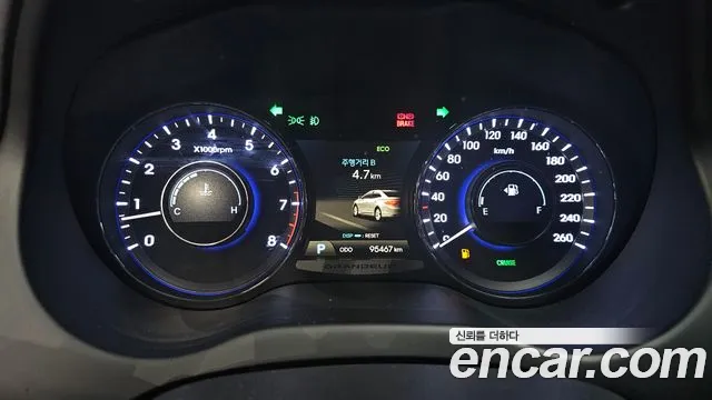 Hyundai Grandeur 2011 thumb 5