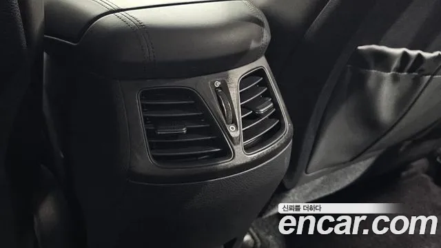 Hyundai Grandeur 2011 thumb 3