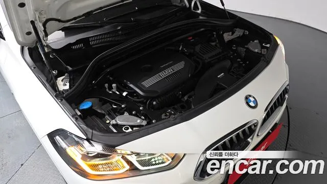 BMW X2 2022 thumb 3