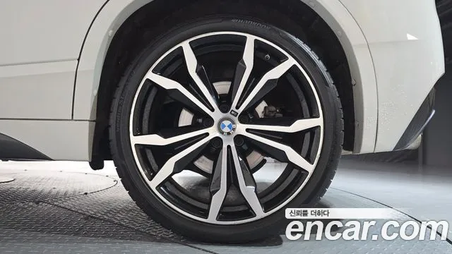 BMW X2 2022 thumb 6
