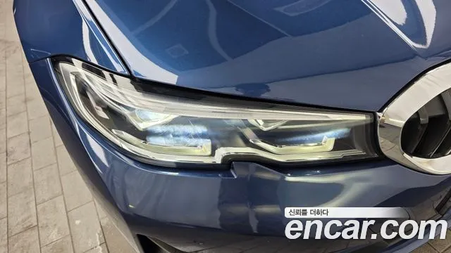 BMW 3 серии 2021 thumb 3