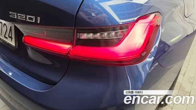 BMW 3 серии 2021 thumb 12