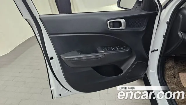 Hyundai Venue 2022 thumb 12