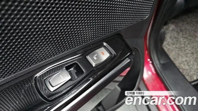 KGM Tivoli Air 2022 thumb 8