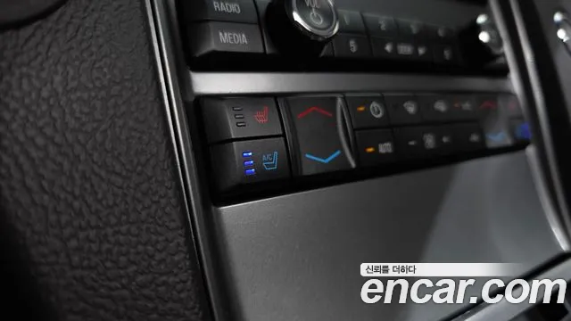 Ford Taurus 2011 thumb 7