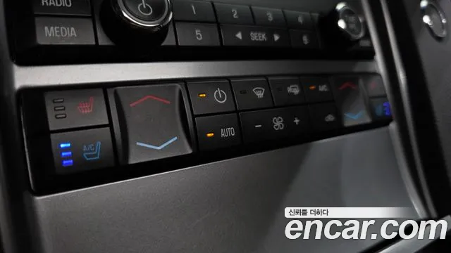 Ford Taurus 2011 thumb 10