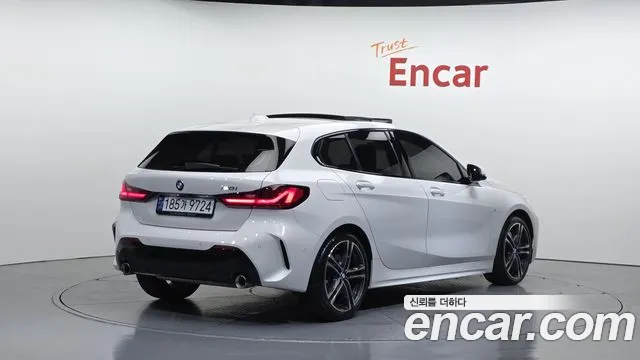 BMW 1 серии 2023 thumb 10