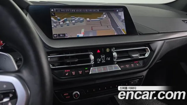 BMW 1 серии 2023 thumb 8