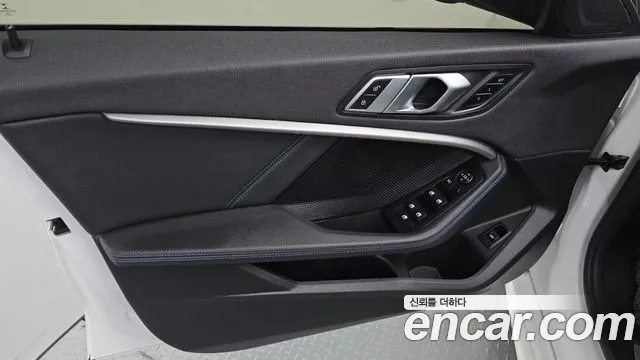 BMW 1 серии 2023 thumb 2
