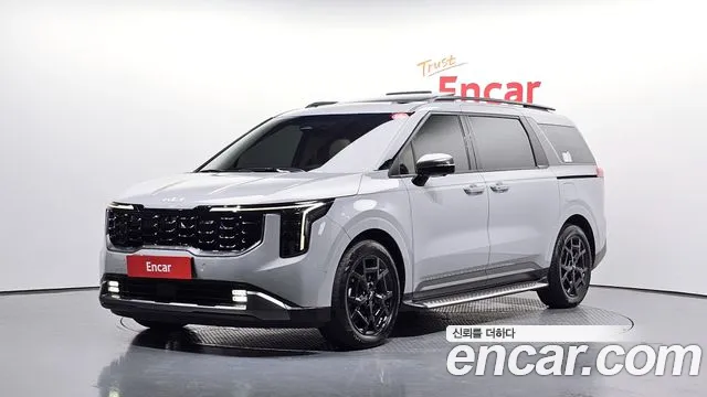 Kia Carnival 2024 thumb 5