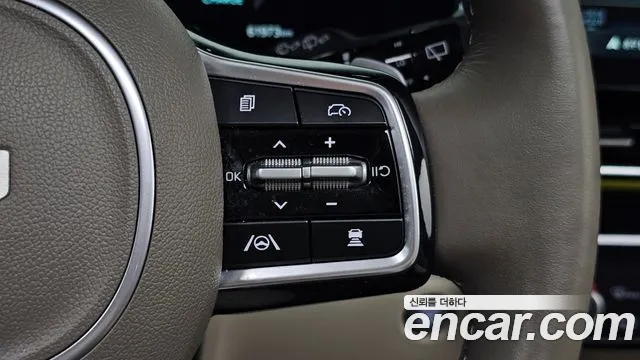 Kia Carnival 2024 thumb 12