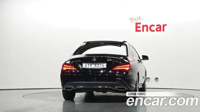Mercedes-Benz A-Класс 2017 thumb 4
