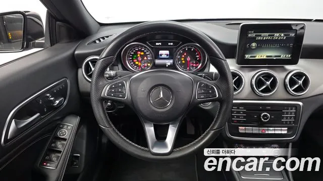 Mercedes-Benz A-Класс 2017 thumb 9