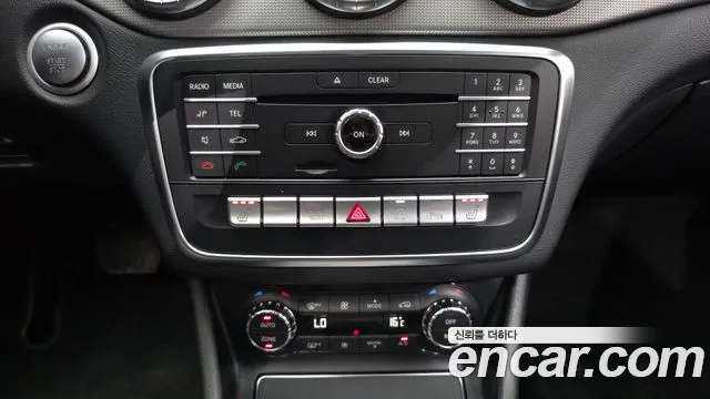 Mercedes-Benz A-Класс 2017 thumb 5