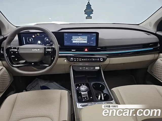 Kia Carnival 2025 thumb 4
