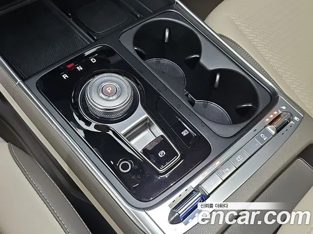 Kia Carnival 2025 thumb 11