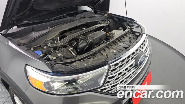 Ford Explorer 2020 thumb 8