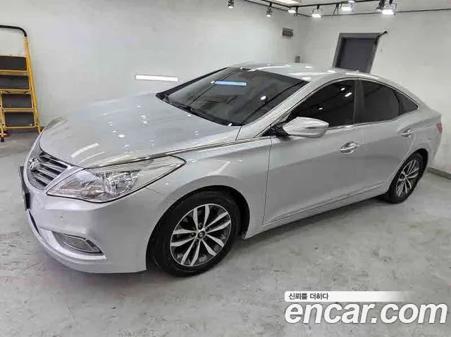Hyundai Grandeur 2012 thumb 3